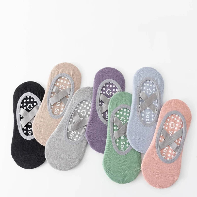 1/ 3Pair Professional Women Yoga Sock Silicone Anti-Slip Ballet Pilates Socks Women Backless Breathable Bandage Yoga Sport Socks